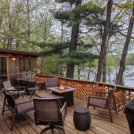 Northwoods Escape! Catfish Lake On The Eagle River Chain Of Lakes